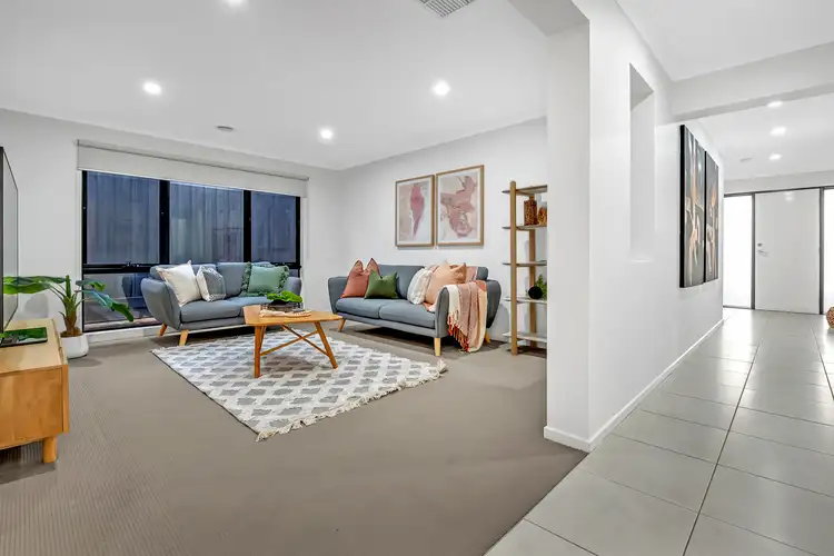 Fifth view of Homely house listing, 17 Leveque Loop, Craigieburn VIC 3064
