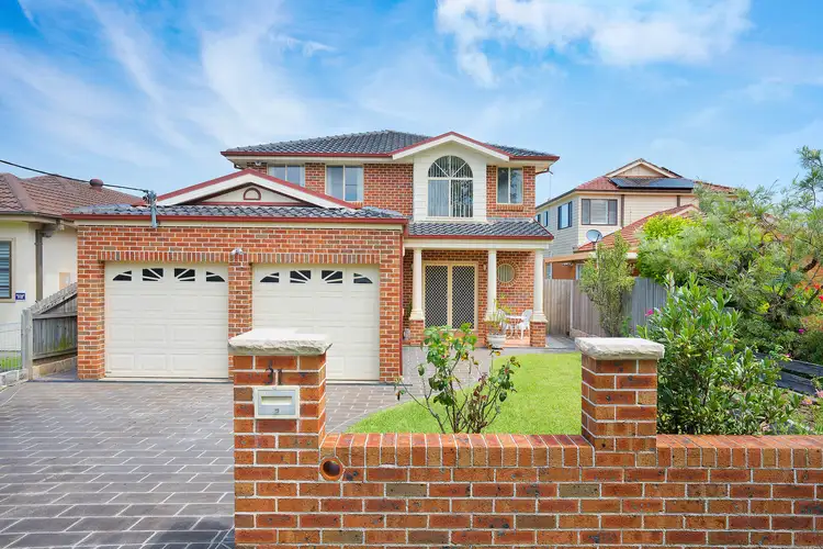 31 Greenwood Avenue, Narraweena NSW 2099