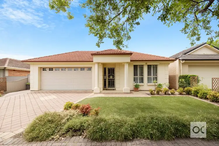 18 Minkie Avenue, Mitchell Park SA 5043