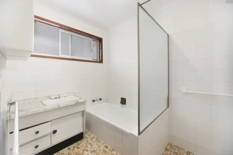 Fourth view of Homely semi-detached listing, 2/46 Twenty Fourth Avenue, Palm Beach QLD 4221