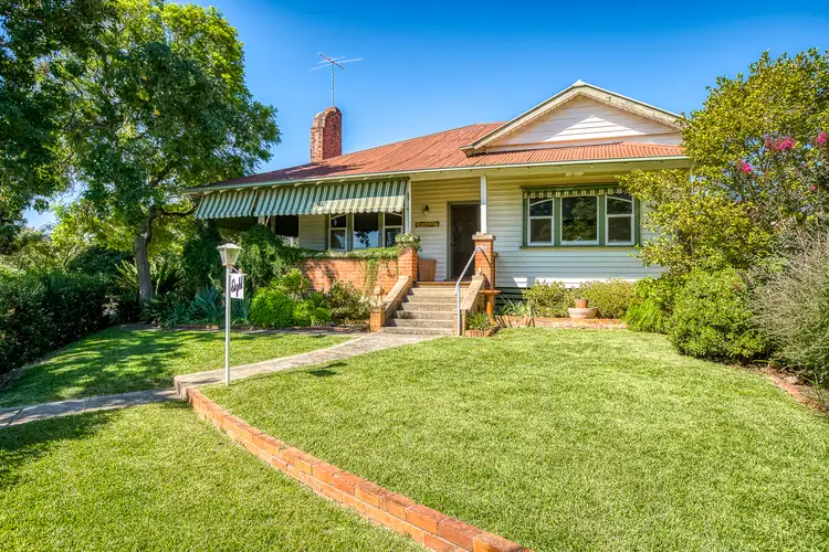 8 Queen Elizabeth Drive, Tallangatta VIC 3700