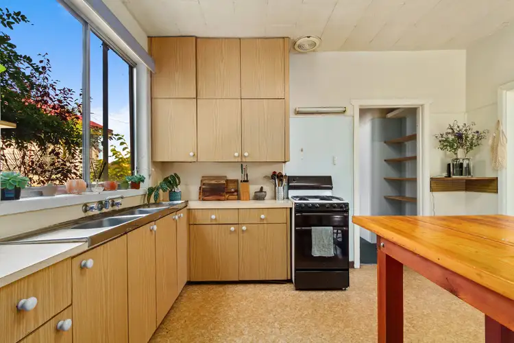 Fifth view of Homely house listing, 3 Doherty Court, Traralgon VIC 3844