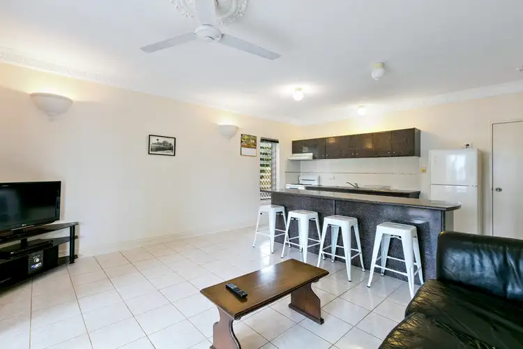 Fifth view of Homely unit listing, 1/2-4 Springfield Crescent, Manoora QLD 4870