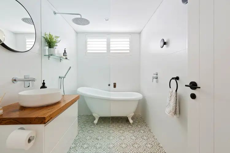 Fifth view of Homely apartment listing, 1/5 Monash Parade, Dee Why NSW 2099