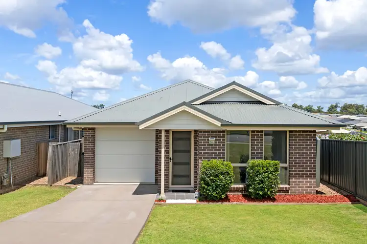 14a Russell Street, Gillieston Heights NSW 2321