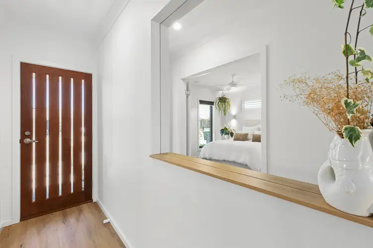 Second view of Homely house listing, 25 Lugano Avenue, Alfredton VIC 3350
