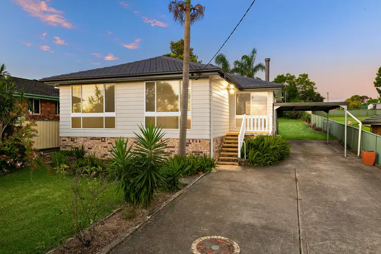 9 York Street, Greta NSW 2334