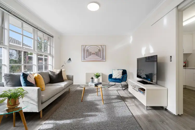 Main view of Homely unit listing, 4/30 Railway Parade, Murrumbeena VIC 3163
