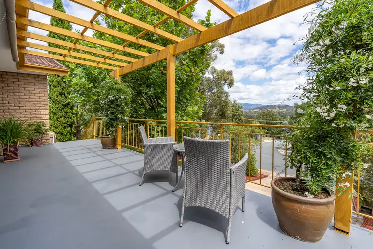 29 Hutchison Crescent, Kambah ACT 2902