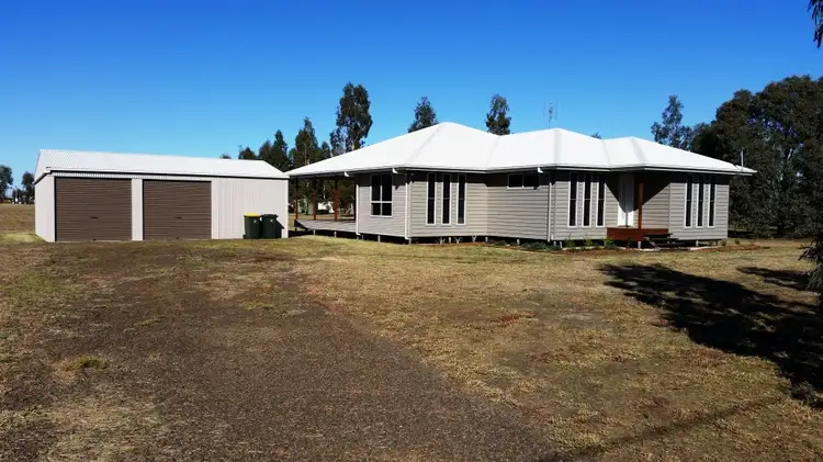 264 Blaxland Road, Dalby QLD 4405