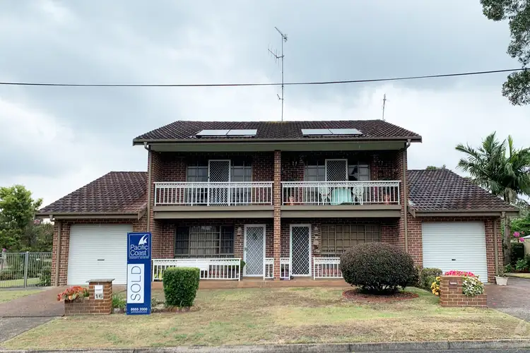 1/6 Mills Parade, Tuncurry NSW 2428