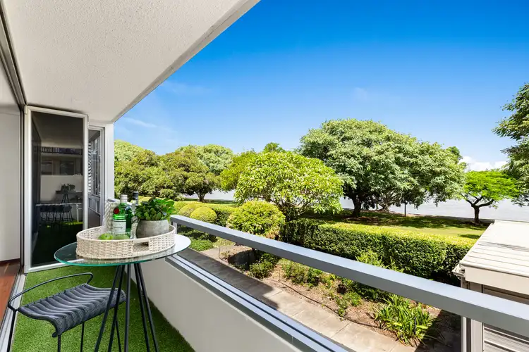 Main view of Homely apartment listing, 2/128 Oxlade Drive, New Farm QLD 4005