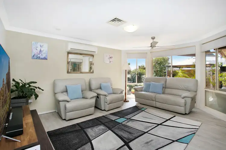 Third view of Homely house listing, 8 Camellia Place, Woongarrah NSW 2259