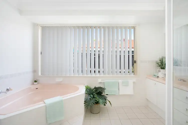 Sixth view of Homely house listing, 8 Camellia Place, Woongarrah NSW 2259