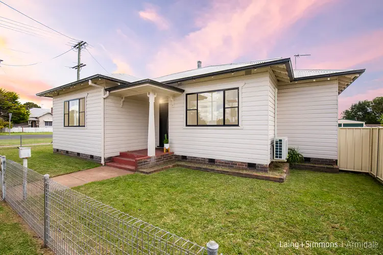 89 Bridge Street, Uralla NSW 2358