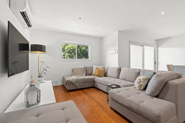 Third view of Homely apartment listing, 2/881 Doncaster Road, Doncaster East VIC 3109