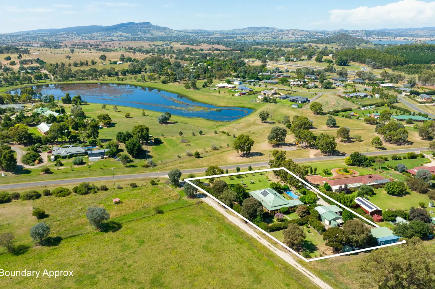 Main view of Homely rural property listing, 25 Lakeview Drive, Table Top NSW 2640