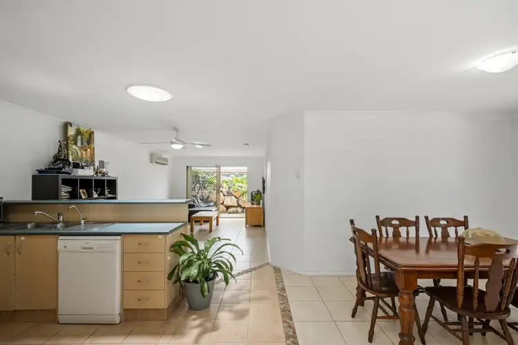 Third view of Homely semi-detached listing, 2/12 Marybeth Crescent, Molendinar QLD 4214