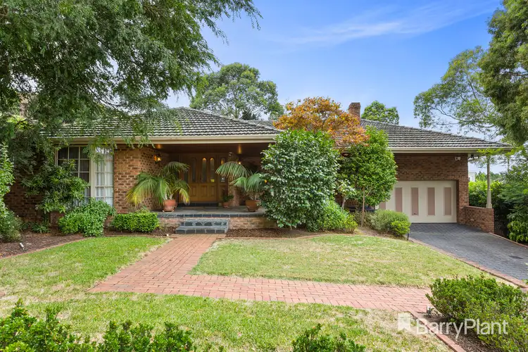 5 Strickland Drive, Wheelers Hill VIC 3150