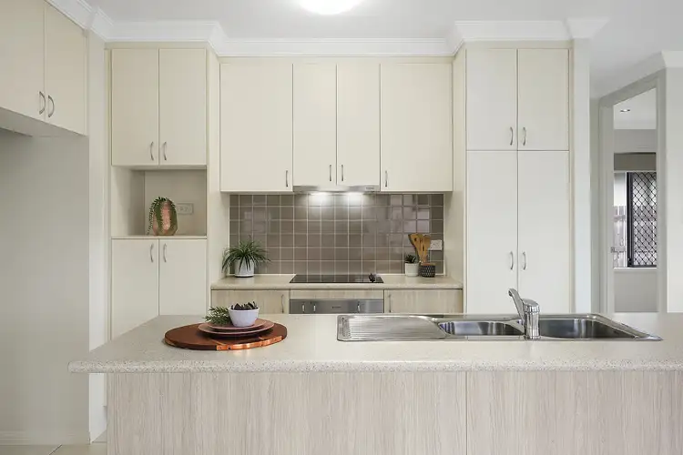 Second view of Homely house listing, 9 Roosevelt Loop, Mount Louisa QLD 4814