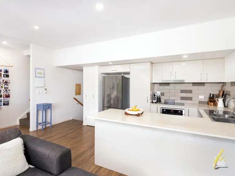 Second view of Homely townhouse listing, 2/54 Grenfell Street, Mount Gravatt East QLD 4122