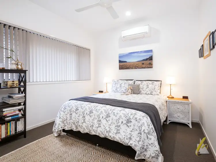Third view of Homely townhouse listing, 2/54 Grenfell Street, Mount Gravatt East QLD 4122