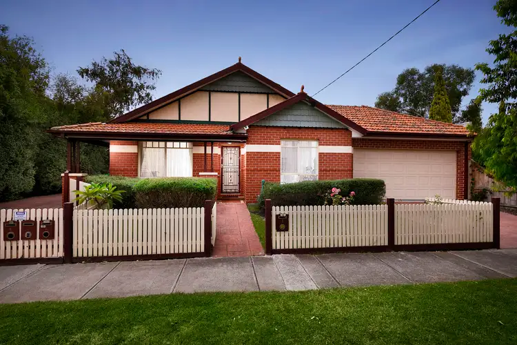 Main view of Homely villa listing, 1/5 Argyle Street, Moonee Ponds VIC 3039