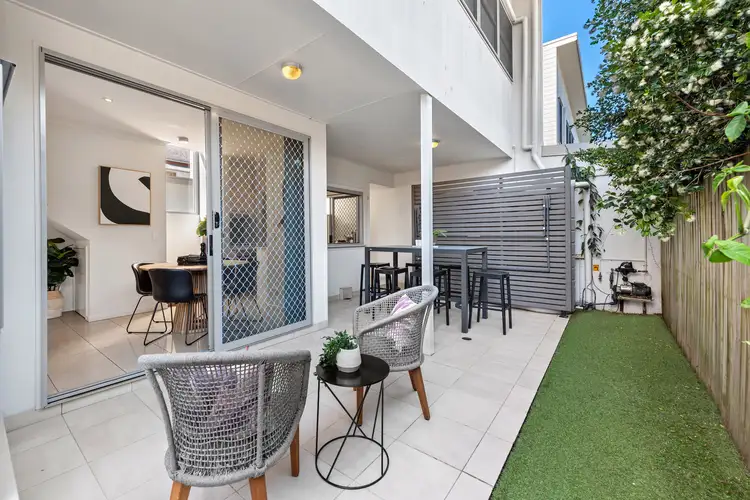 Main view of Homely townhouse listing, 2/34 Bridgewater Street, Morningside QLD 4170