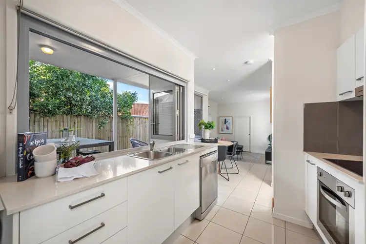 Fourth view of Homely townhouse listing, 2/34 Bridgewater Street, Morningside QLD 4170
