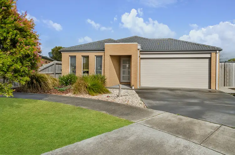 6 Victory Court, Portland VIC 3305