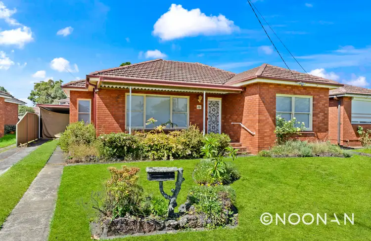 28 Whitegates Avenue, Peakhurst Heights NSW 2210
