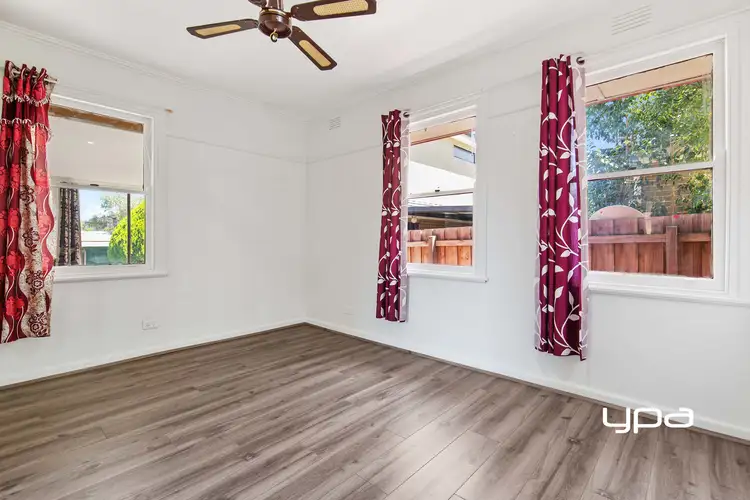 Fifth view of Homely house listing, 15 Avalon Avenue, Broadmeadows VIC 3047