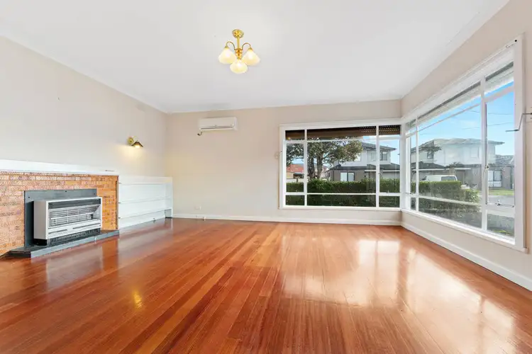Second view of Homely house listing, 32 View Street, St Albans VIC 3021