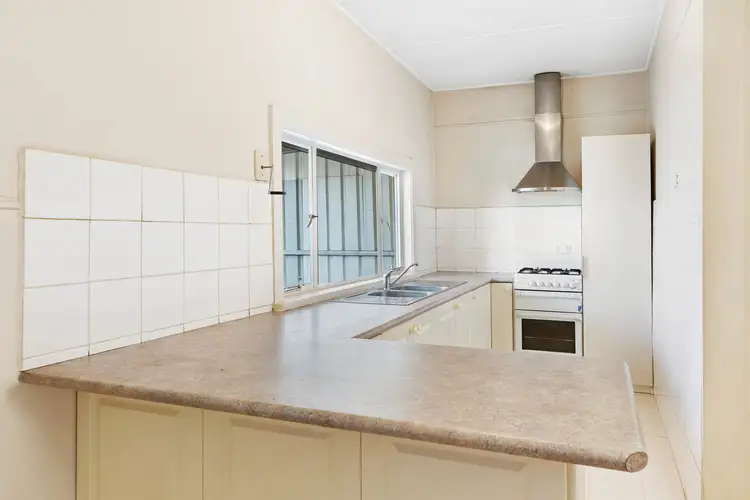 Fourth view of Homely house listing, 32 View Street, St Albans VIC 3021