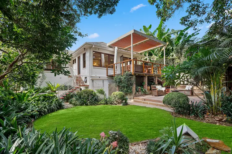 15 Eastern Avenue, Mangerton NSW 2500