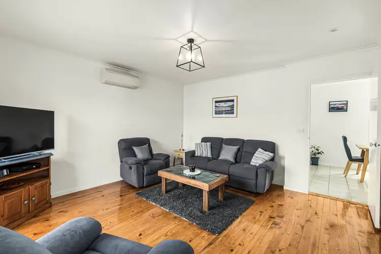 Second view of Homely villa listing, 2/8 Primrose Street, Moonee Ponds VIC 3039