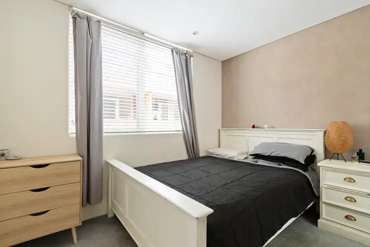 Fifth view of Homely apartment listing, 10/91 Pacific Parade, Dee Why NSW 2099