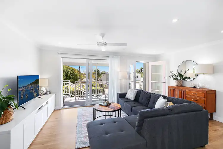 10 Henry Parkes Drive