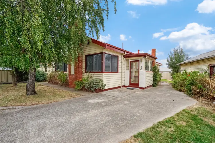 13 Mcgibbony Street