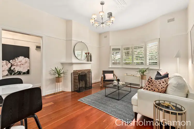 2/89 Addison Street, Elwood VIC 3184