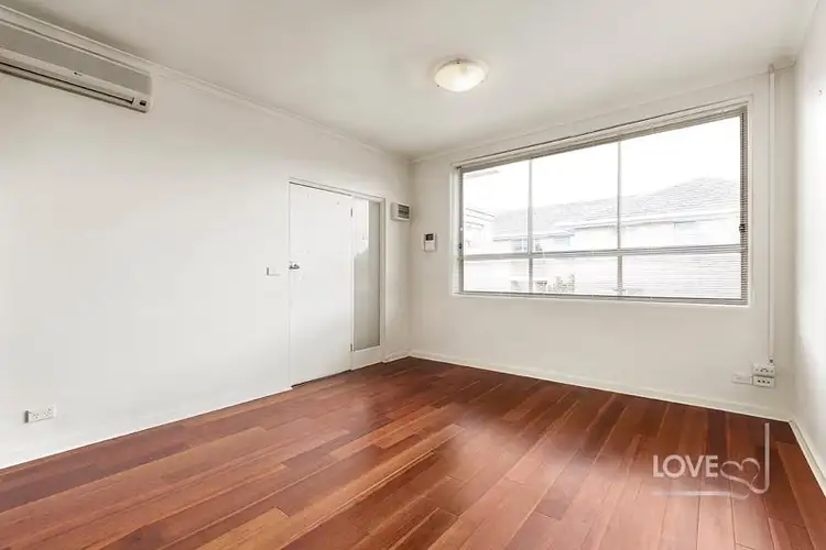 Second view of Homely apartment listing, 10/4 Dundas Street, Thornbury VIC 3071
