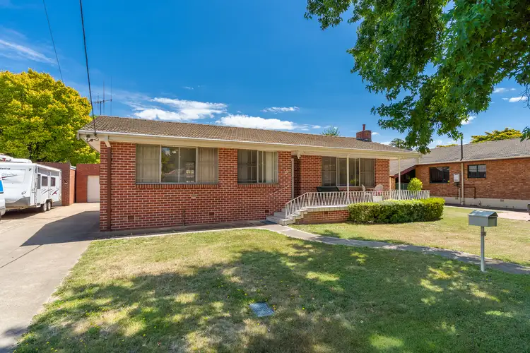 25 Wattle Avenue, Orange NSW 2800