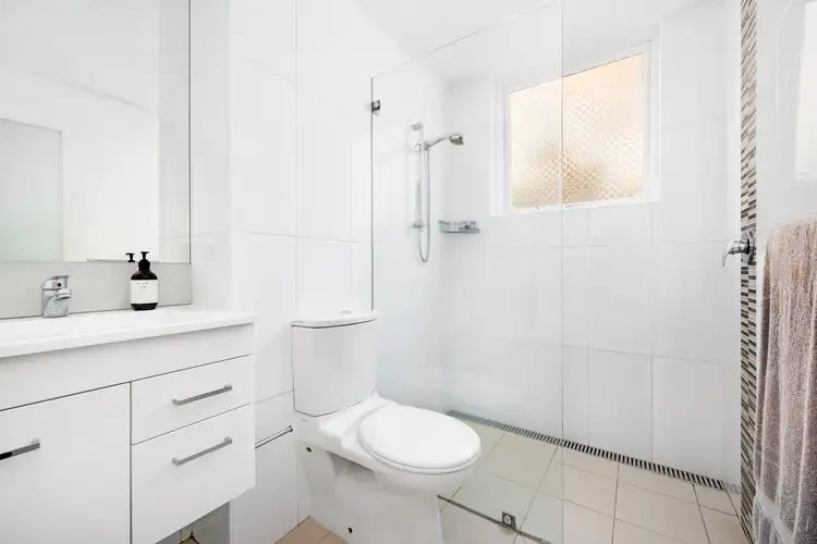 Sixth view of Homely apartment listing, 1/85 Pacific Parade, Dee Why NSW 2099