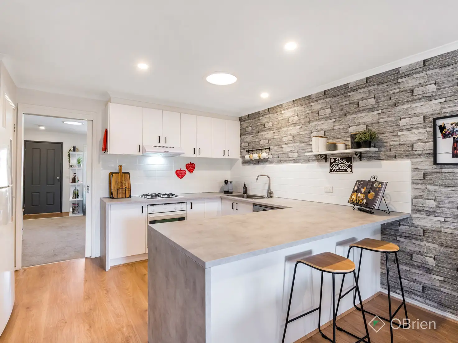 Main view of Homely unit listing, 8/4 Bushy Park Place, Carrum Downs VIC 3201