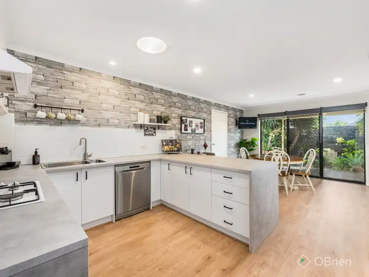 Second view of Homely unit listing, 8/4 Bushy Park Place, Carrum Downs VIC 3201