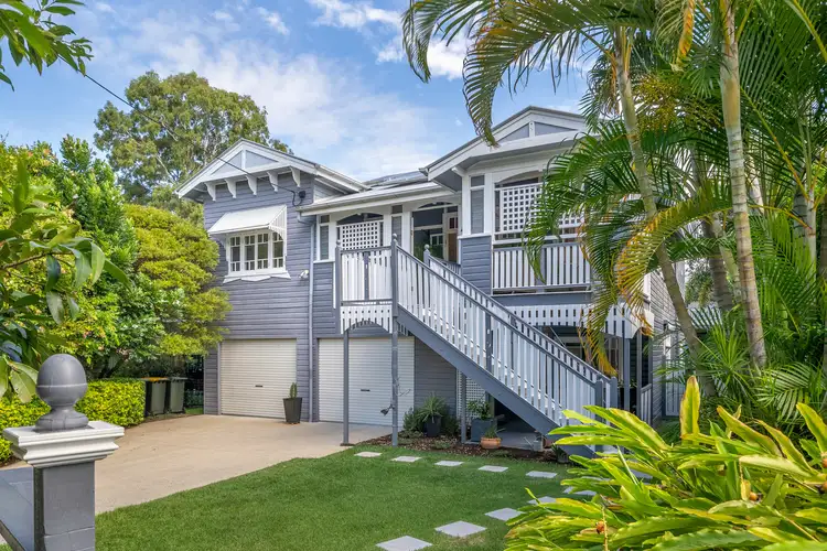 29 Gowen Street, Shorncliffe QLD 4017
