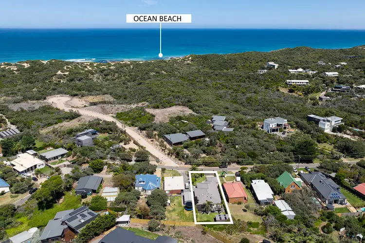 18 Avon Road, Rye VIC 3941