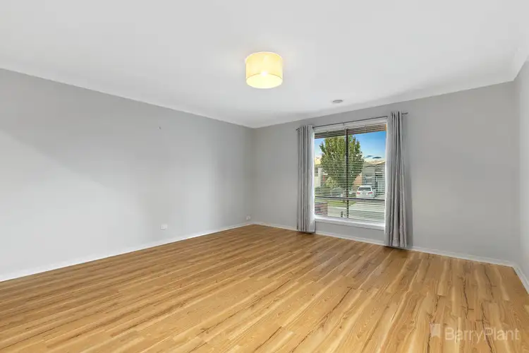 Sixth view of Homely house listing, 44 Chestnut Chase, Pakenham VIC 3810