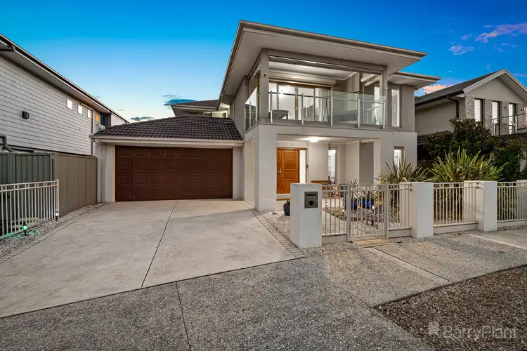 25 Cormorant Parade, Pakenham VIC 3810