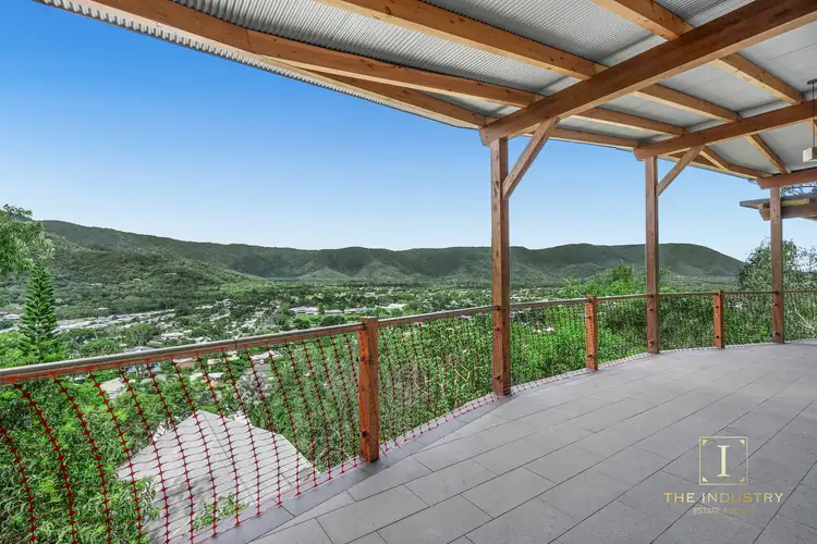 4 Tari Place, Trinity Beach QLD 4879